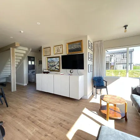 Cozy And Centrally Located In Reykjavik